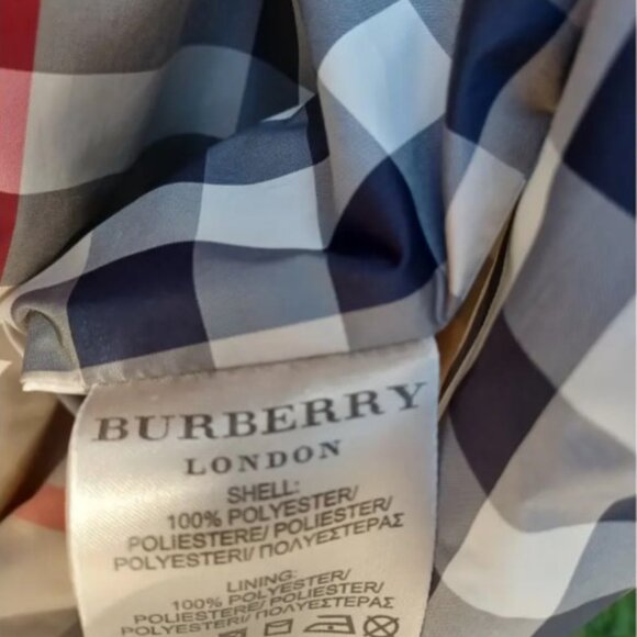 Navy Burberry jacket - Picture 5 of 9